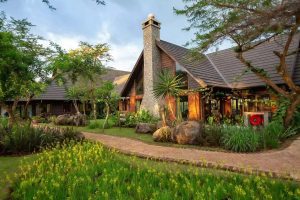 fire-chimney-nest-lounge-the-retreat-at-ngorongoro