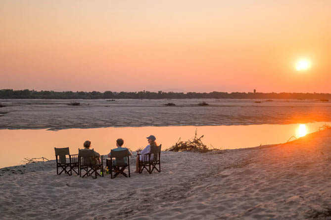 RS-304 3 Nights / 4 Days Wings Over Selous, Nyerere Safari